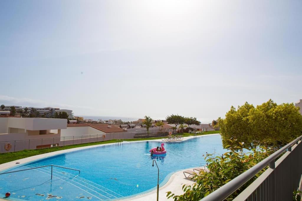 2 Bedrooms Apartment In Magnolia Golf Resort, La Caleta Адехе Екстер'єр фото
