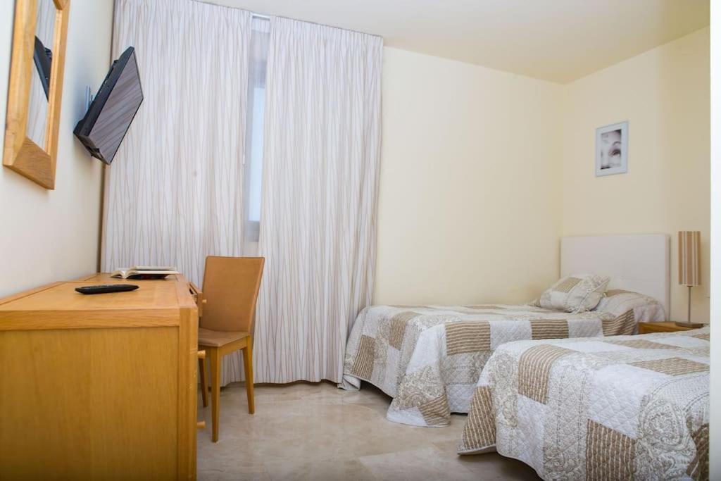 2 Bedrooms Apartment In Magnolia Golf Resort, La Caleta Адехе Екстер'єр фото