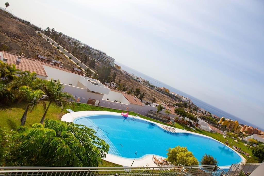 2 Bedrooms Apartment In Magnolia Golf Resort, La Caleta Адехе Екстер'єр фото
